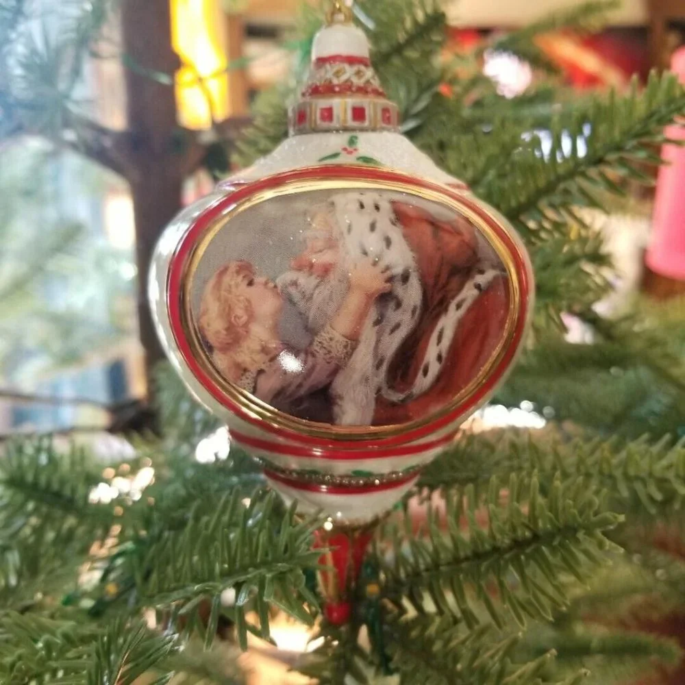 VNTG 2000 Bradford Exchange Santa Millennial Porcelain Ornaments Collection #2 - Picture 7 of 10